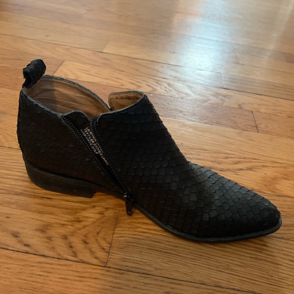 Black booties with fake snake skin corso como - Picture 3 of 4